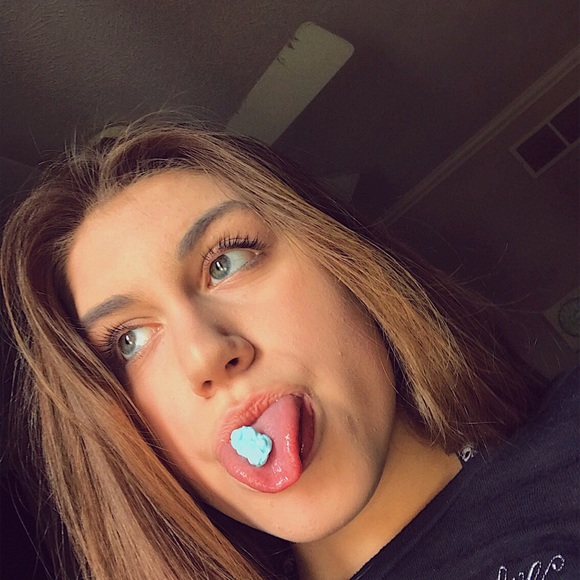 Meet your Posher, Victoria - Picture 4 of 8